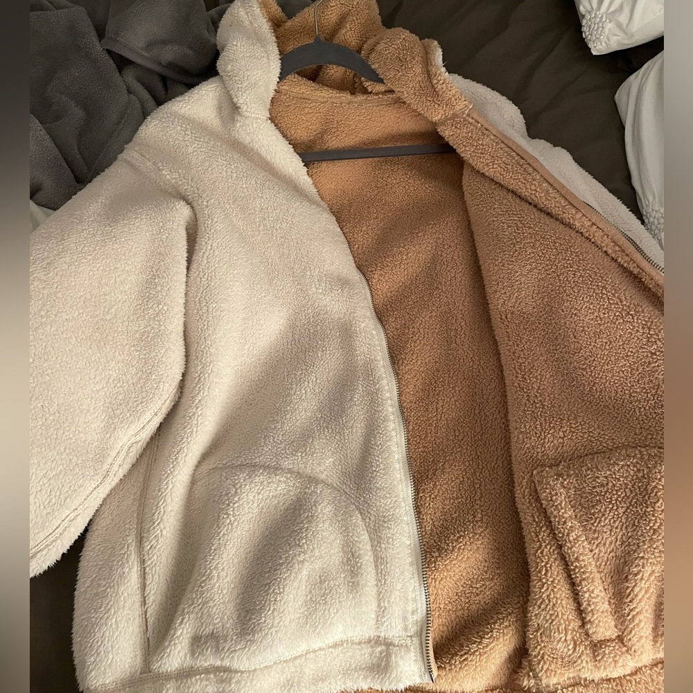 Hollister fluffy zip up